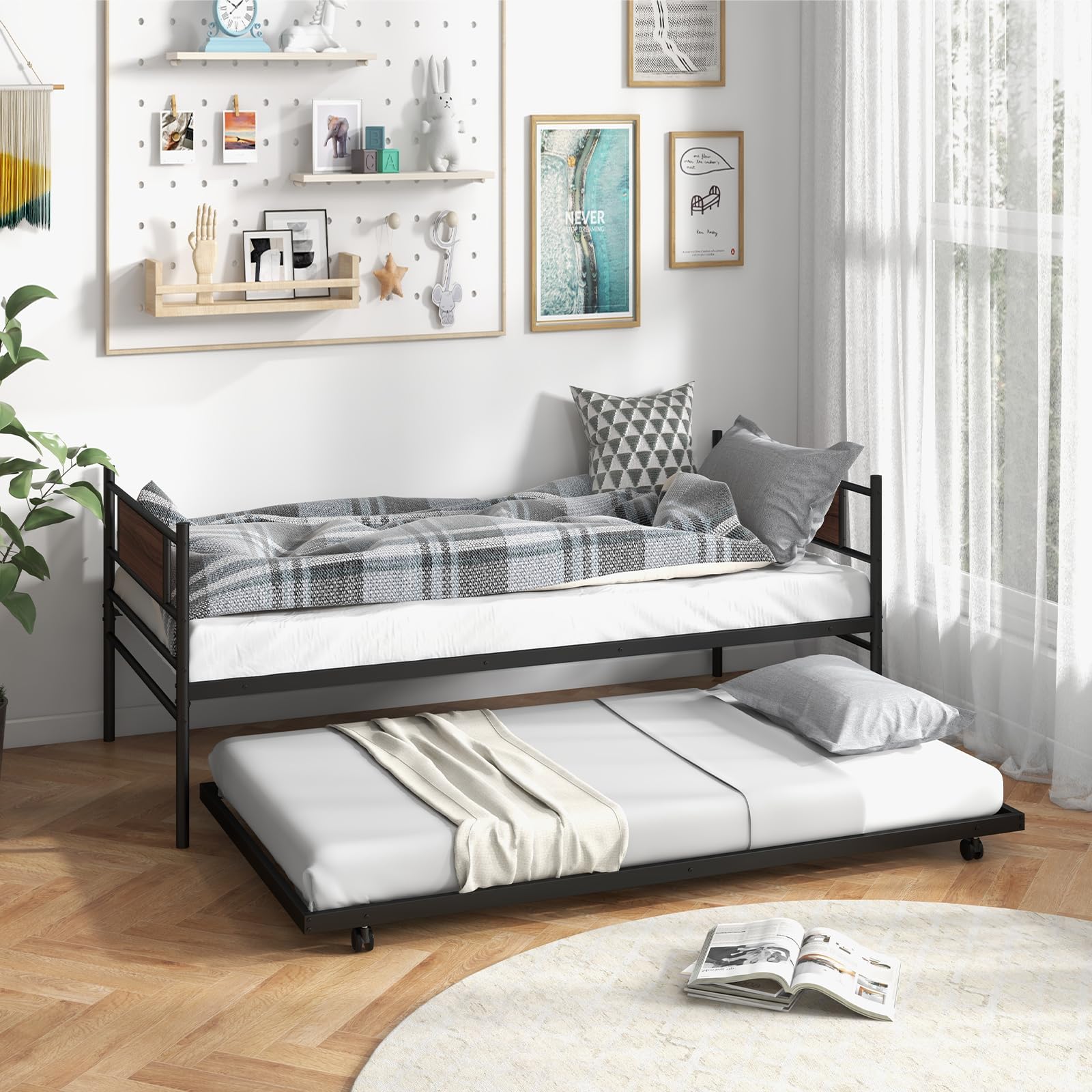 Giantex Metal Daybed with Trundle, Twin Size Day Bed with Wood Grain H ...